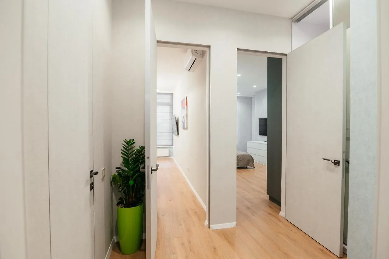 Pearl Premium Apartments 3 Kyiv
