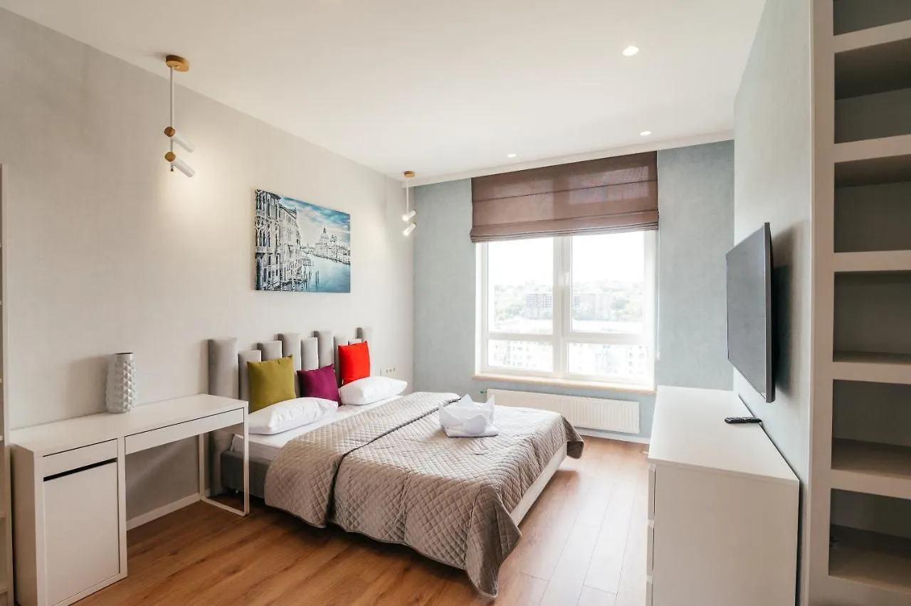 Pearl Premium Apartments 3 Kyiv